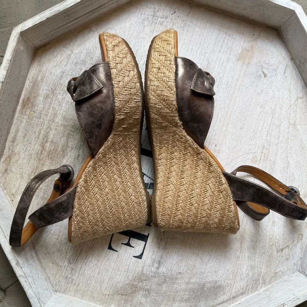Paul Green Women's Metallic Brown Espadrilles